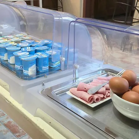 Otel Les Ambassadeurs Logis Et Restaurant