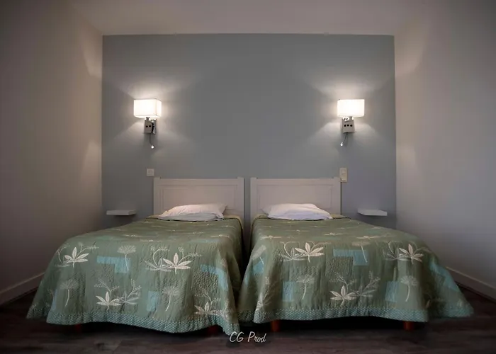 Les Ambassadeurs Hotel 3 Etoiles Nouvelles Chambres 2026 Logis Hotel سويلاك