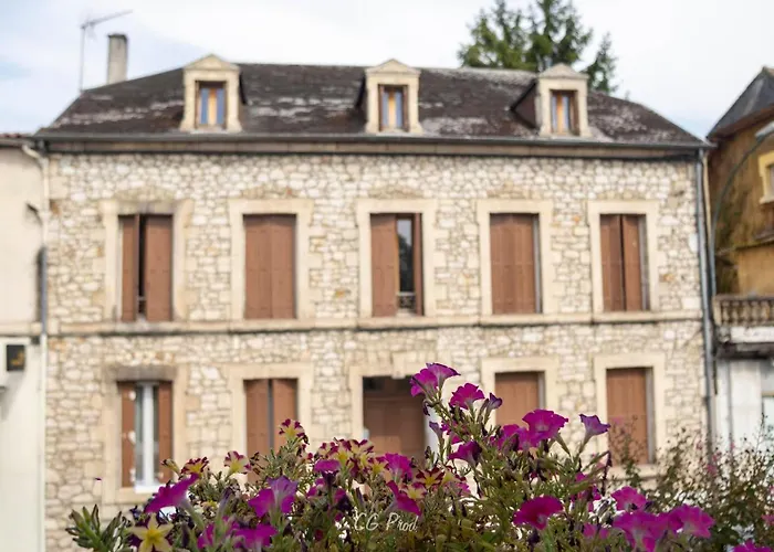 Les Ambassadeurs Hotel 3 Etoiles Nouvelles Chambres 2026 Logis Hotel سويلاك