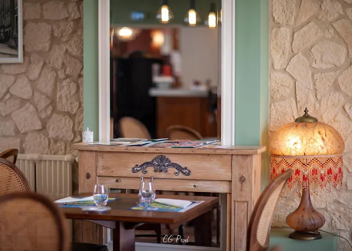 فندق Les Ambassadeurs Hotel 3 Etoiles Nouvelles Chambres 2026 Logis Hotel 3*